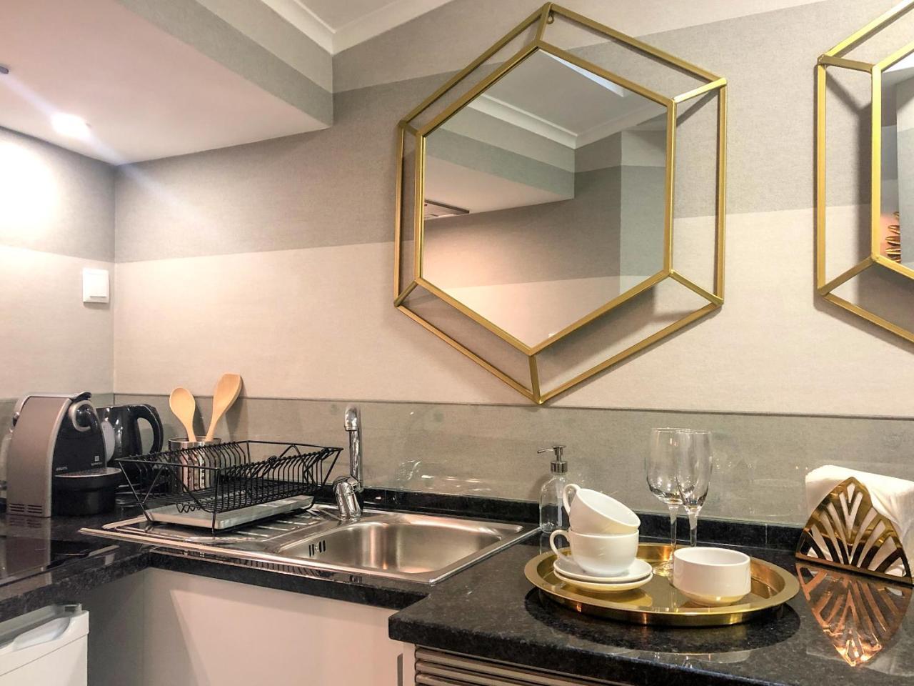 Golden Studio • A/C - Central Лиссабон Экстерьер фото